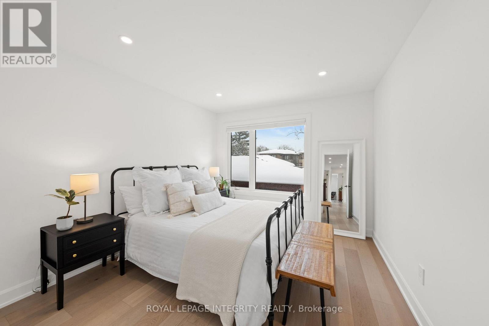 276 Clare Street, Ottawa, Ontario  K1Z 7E3 - Photo 27 - X12911492