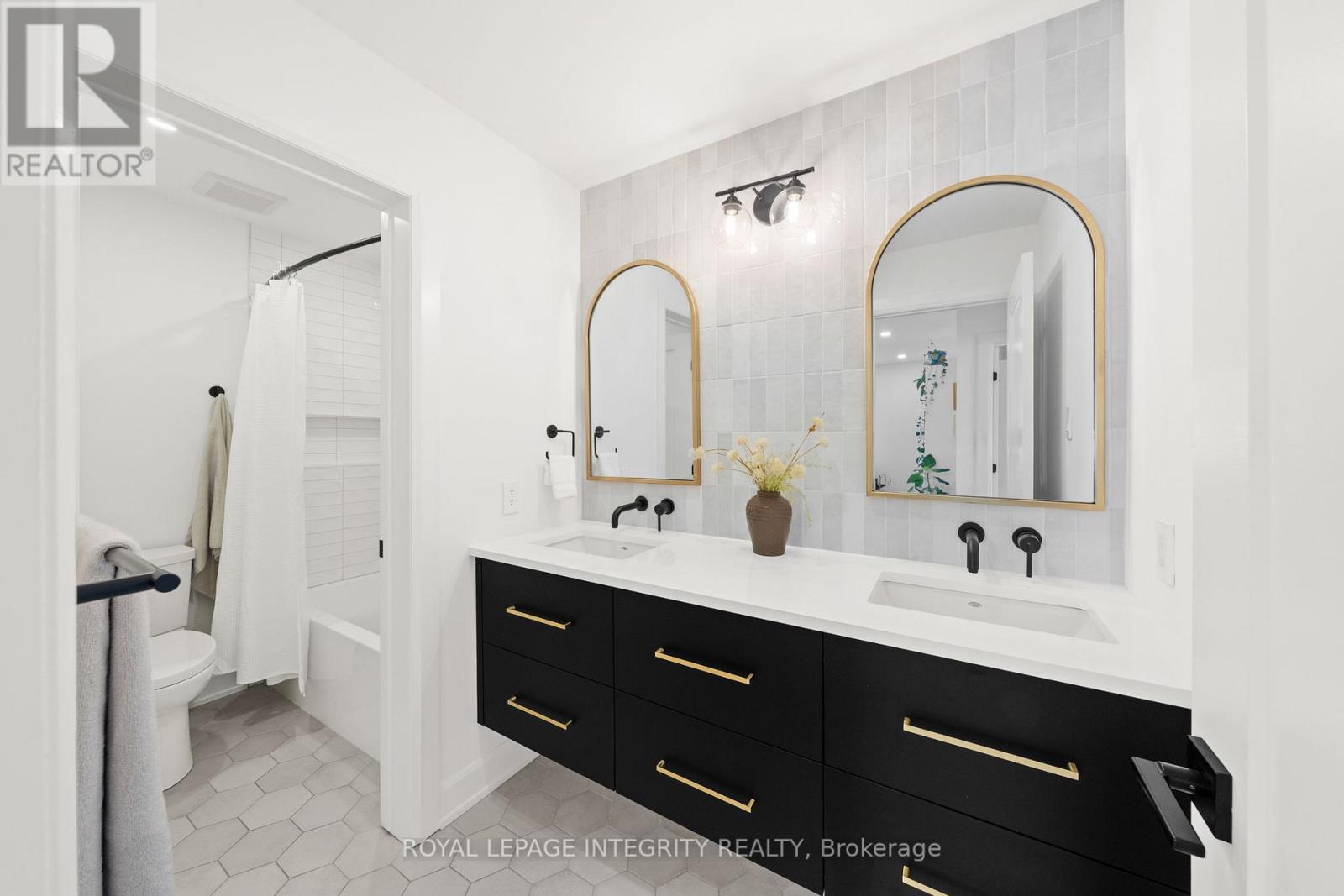 276 Clare Street, Ottawa, Ontario  K1Z 7E3 - Photo 28 - X12911492