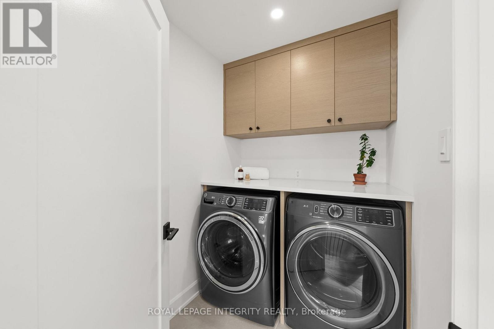 276 Clare Street, Ottawa, Ontario  K1Z 7E3 - Photo 29 - X12911492