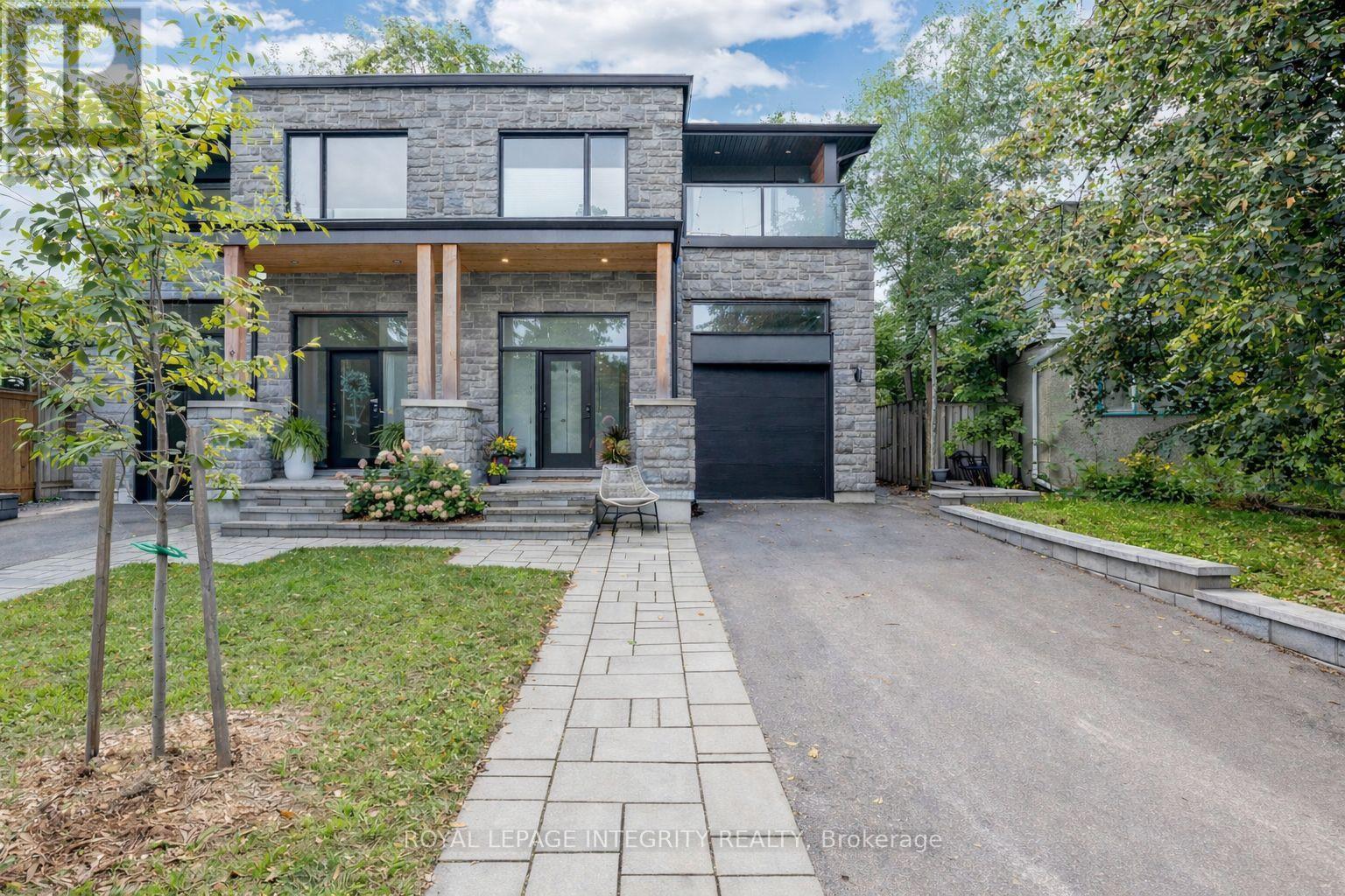 276 Clare Street, Ottawa, Ontario  K1Z 7E3 - Photo 3 - X12911492