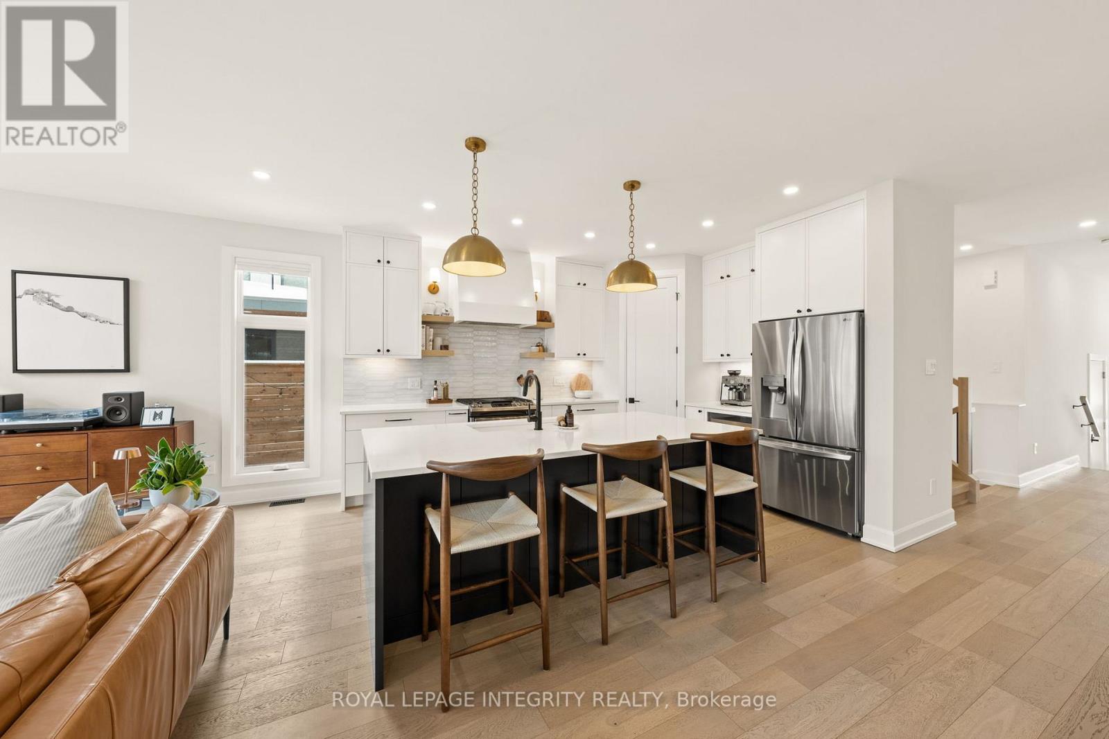 276 Clare Street, Ottawa, Ontario  K1Z 7E3 - Photo 9 - X12911492