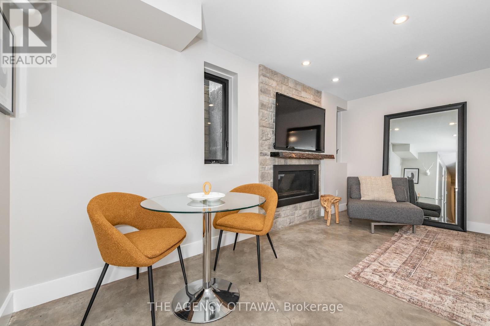 2 - 946 Colonel By Drive, Ottawa, Ontario  K1S 5C9 - Photo 10 - X12911530