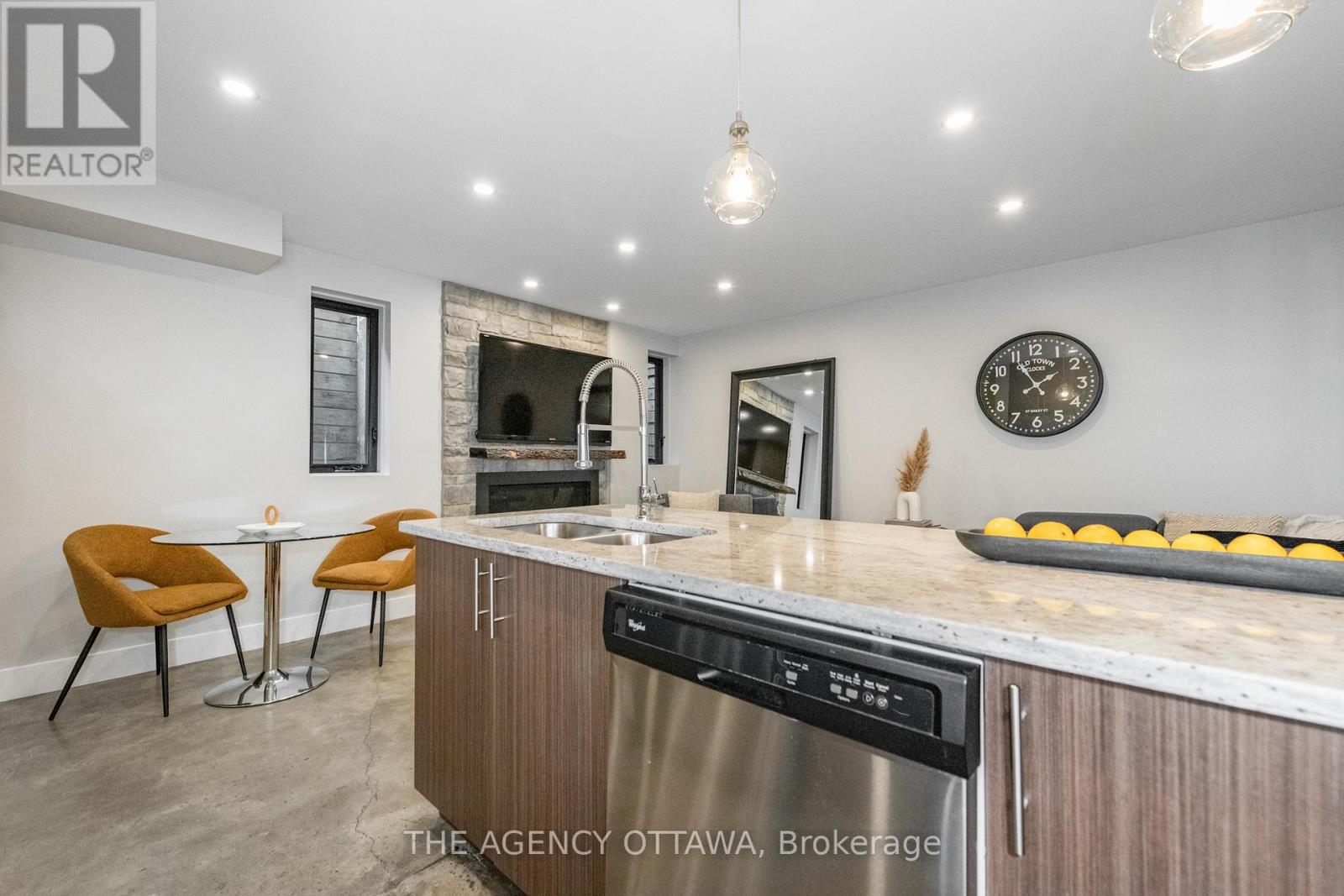 2 - 946 Colonel By Drive, Ottawa, Ontario  K1S 5C9 - Photo 19 - X12911530