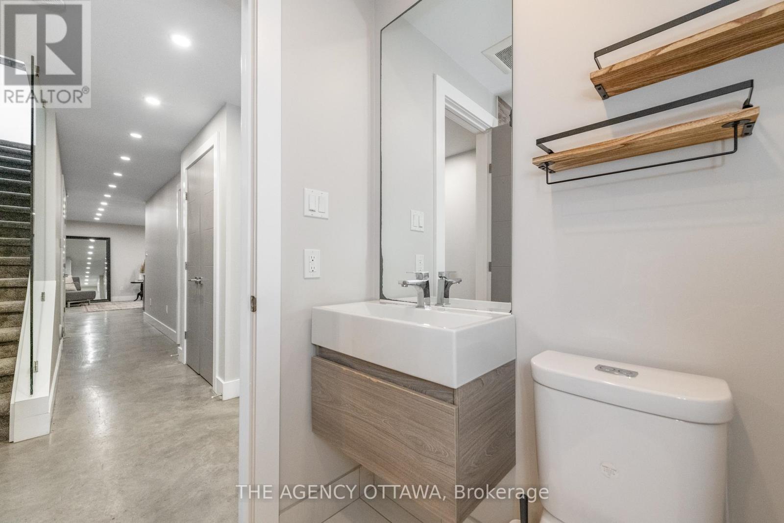 2 - 946 Colonel By Drive, Ottawa, Ontario  K1S 5C9 - Photo 22 - X12911530