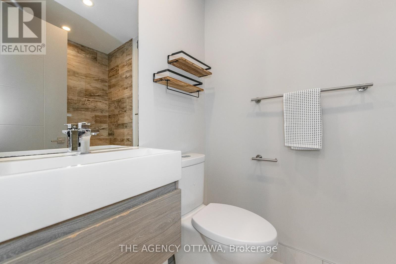 2 - 946 Colonel By Drive, Ottawa, Ontario  K1S 5C9 - Photo 23 - X12911530