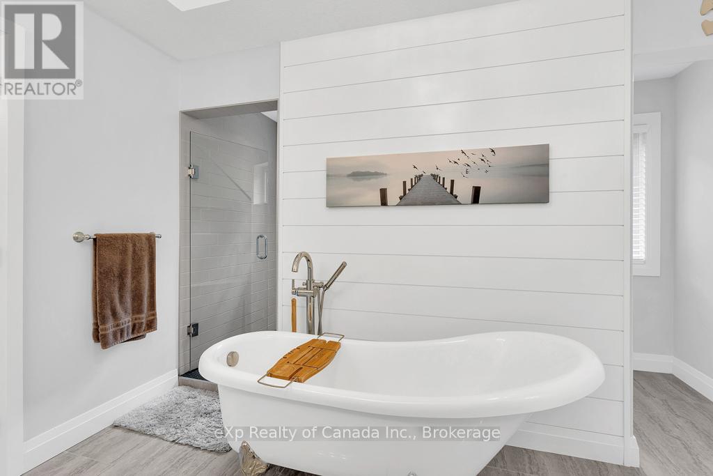 104 Norfolk County 13 Road, Norfolk, Ontario  N0J 1E0 - Photo 37 - X12911506