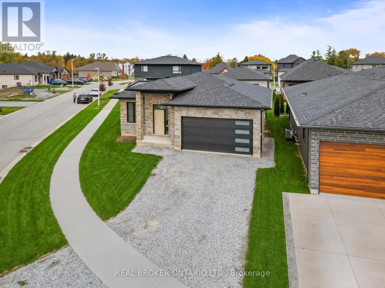 118 Willowbrook Drive, Welland (West Welland), Ontario  L3C 0G2 - Photo 30 - X12911544