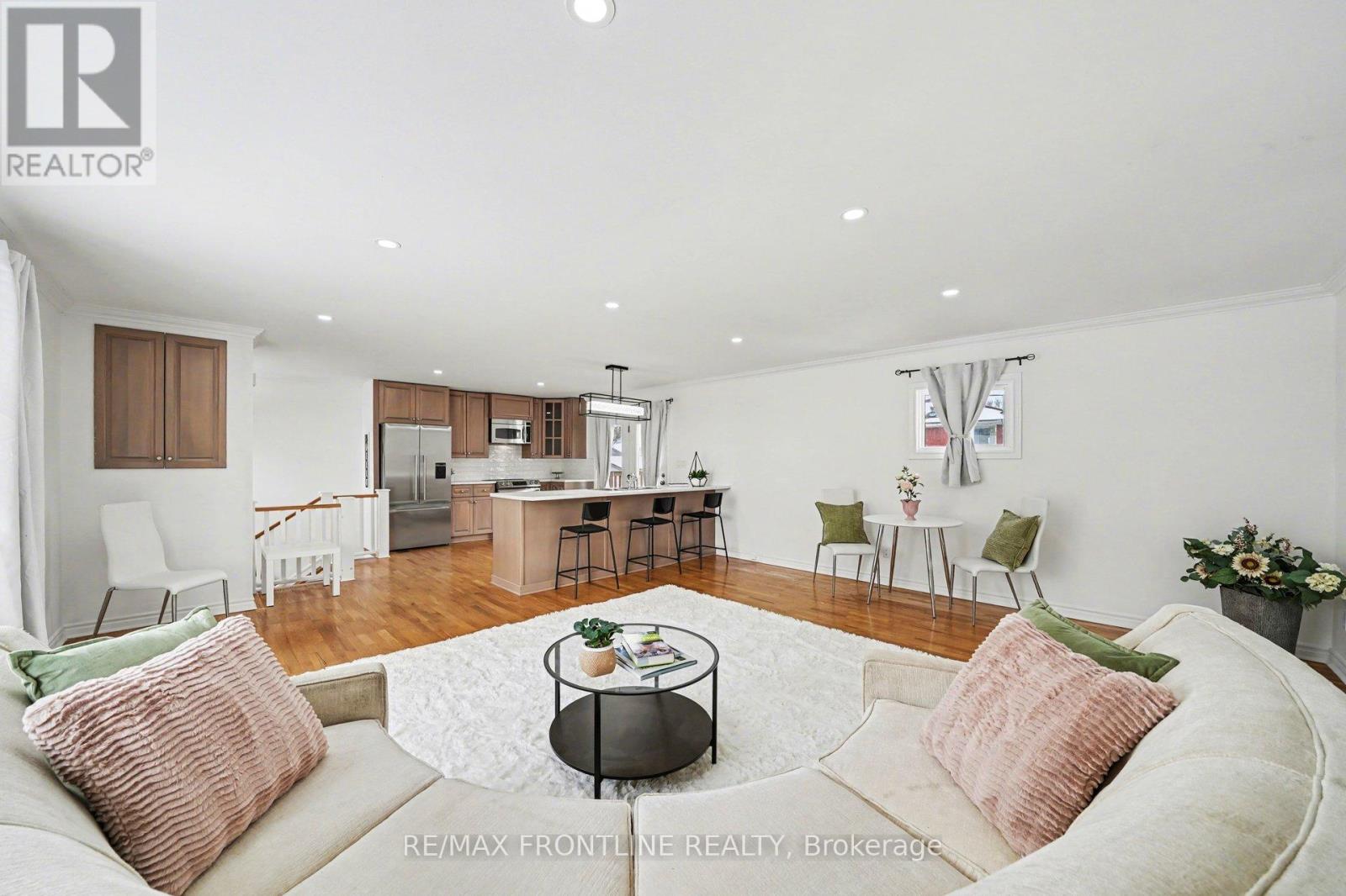 68 Drummond Street W, Perth, Ontario  K7H 2K4 - Photo 5 - X12911504