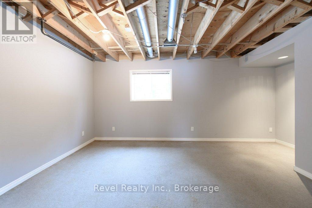 64 32nd Street N, Wasaga Beach, Ontario  L9Z 2C4 - Photo 14 - S12911616