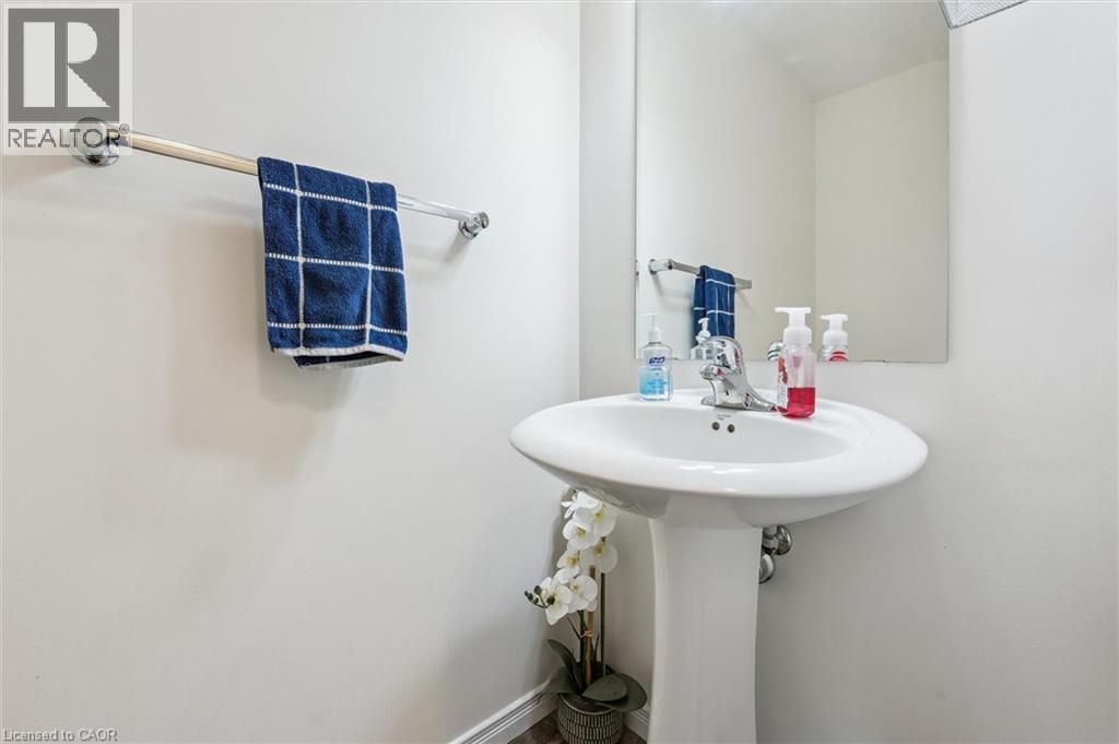 388 Old Huron Road Unit# 12b, Kitchener, Ontario  N2R 0J5 - Photo 10 - 40814375