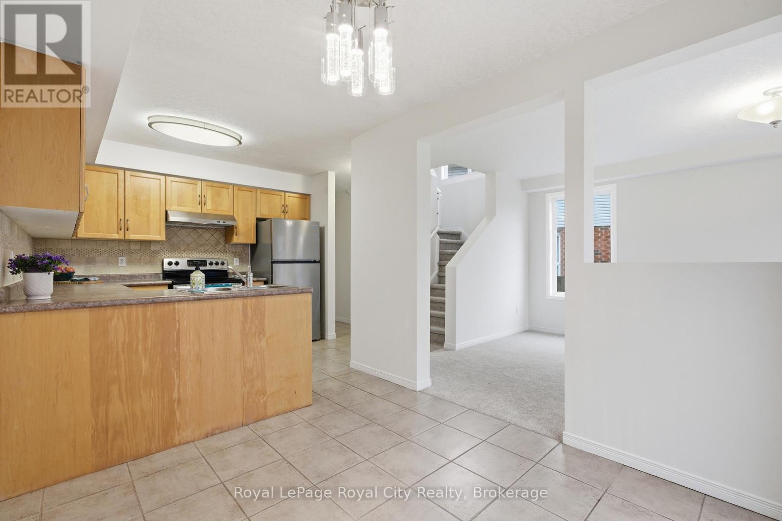 84 Swift Crescent, Guelph, Ontario  N1E 7J1 - Photo 17 - X12911378