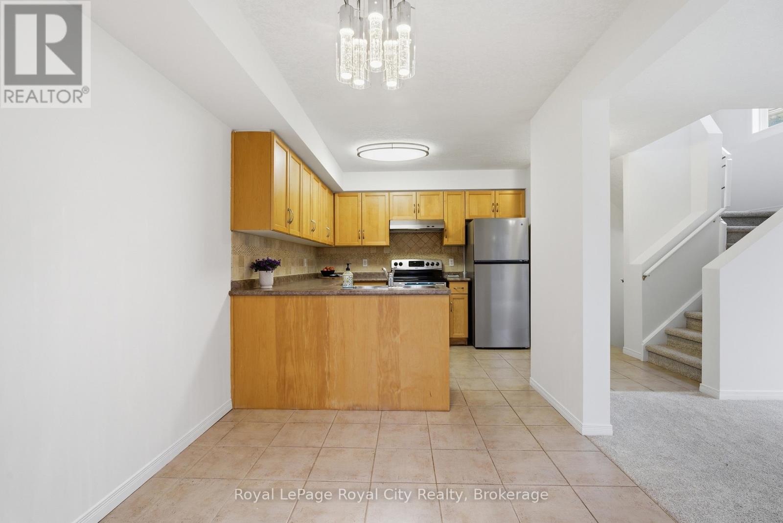 84 Swift Crescent, Guelph, Ontario  N1E 7J1 - Photo 18 - X12911378