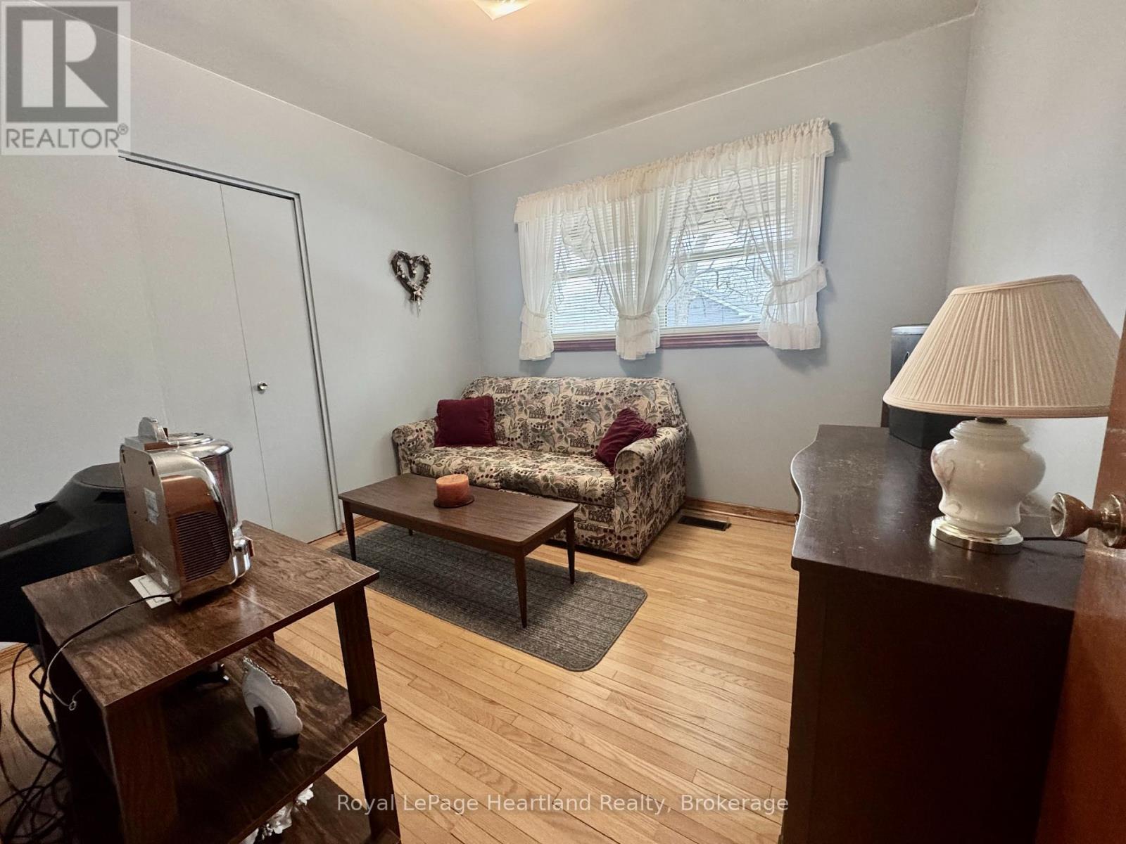 36 Mcdonald Street, Stratford, Ontario  N5A 4W5 - Photo 18 - X12911428