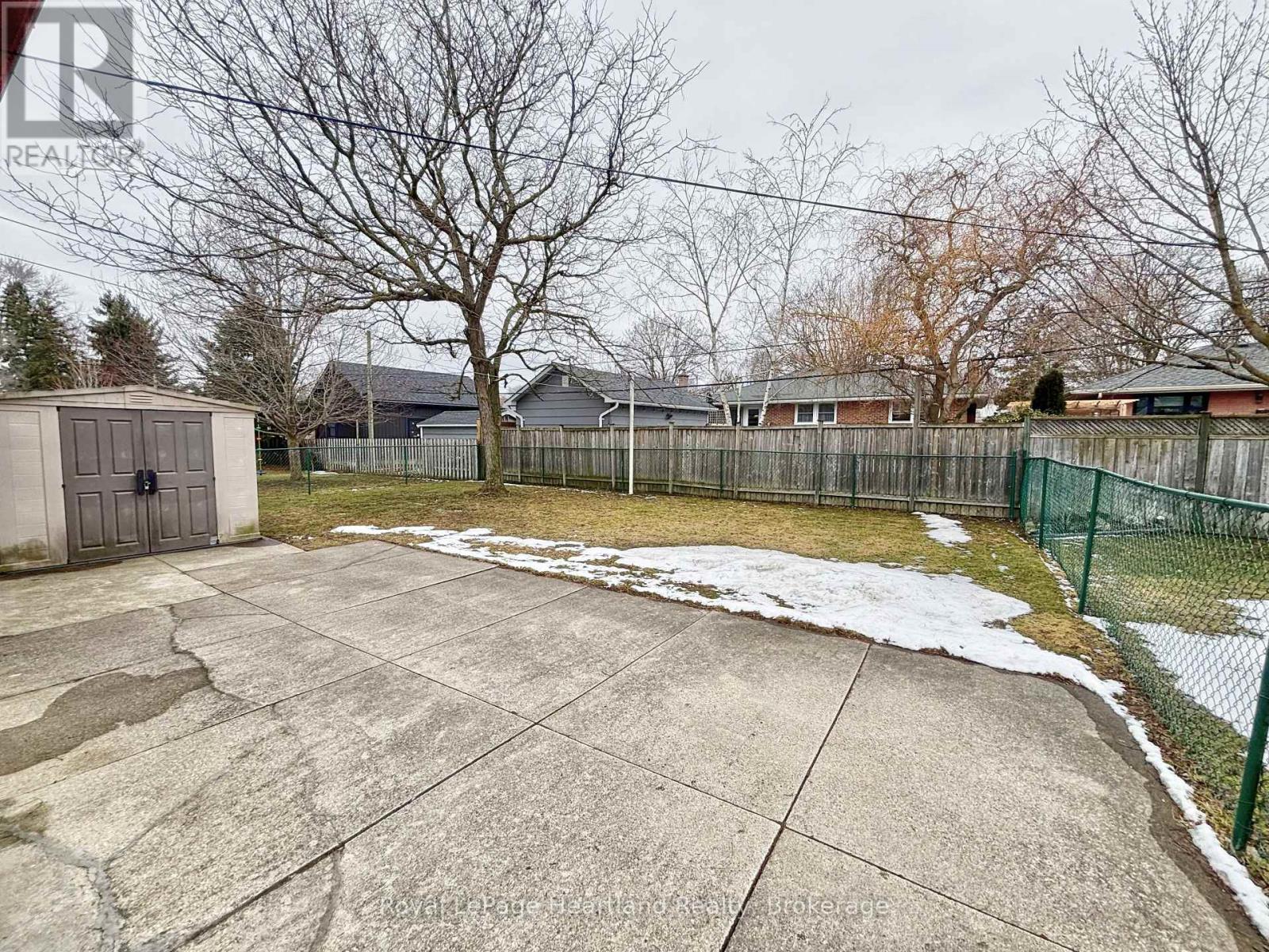 36 Mcdonald Street, Stratford, Ontario  N5A 4W5 - Photo 33 - X12911428