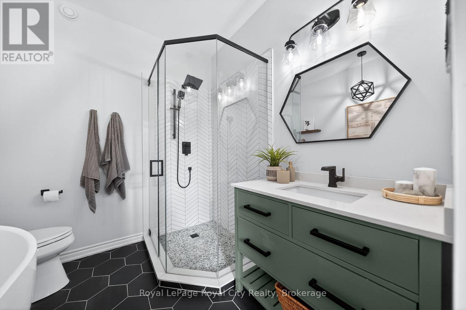 3 - 254 Summerfield Drive, Guelph, Ontario  N1L 1R4 - Photo 18 - X12911540