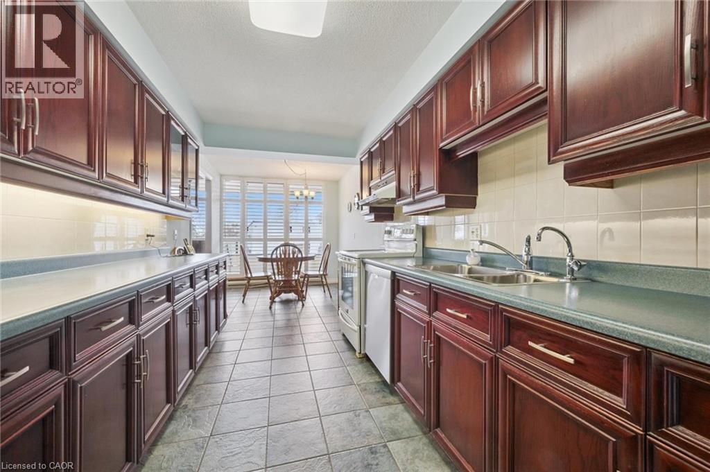 2 Lancaster Street E Unit# 406, Kitchener, Ontario  N2H 6S3 - Photo 12 - 40788540