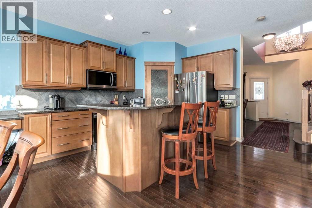 259 Royal Oak Circle NW, Calgary, Alberta  T3G 6A4 - Photo 5 - A2289479