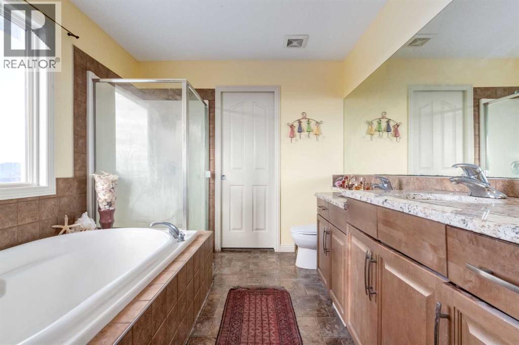 259 Royal Oak Circle NW, Calgary, Alberta  T3G 6A4 - Photo 21 - A2289479