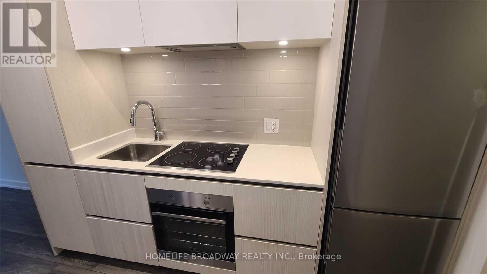 801e - 34 Tubman Avenue, Toronto (Regent Park), Ontario  M5A 0R2 - Photo 3 - C12911376