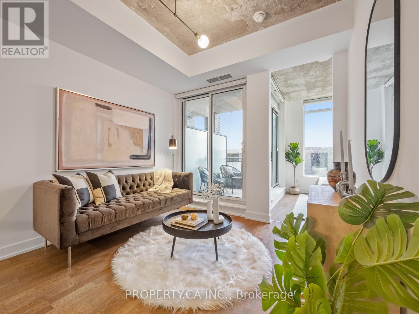 729 - 20 Minowan Miikan Lane, Toronto, Ontario  M6J 0E5 - Photo 10 - C12911414