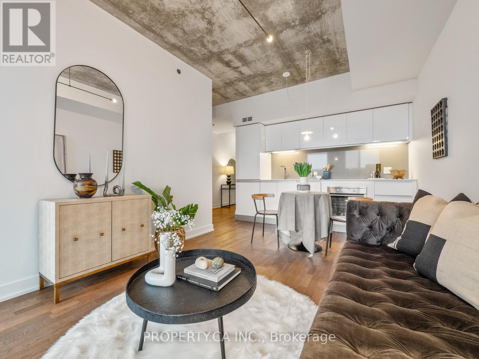 729 - 20 Minowan Miikan Lane, Toronto, Ontario  M6J 0E5 - Photo 14 - C12911414