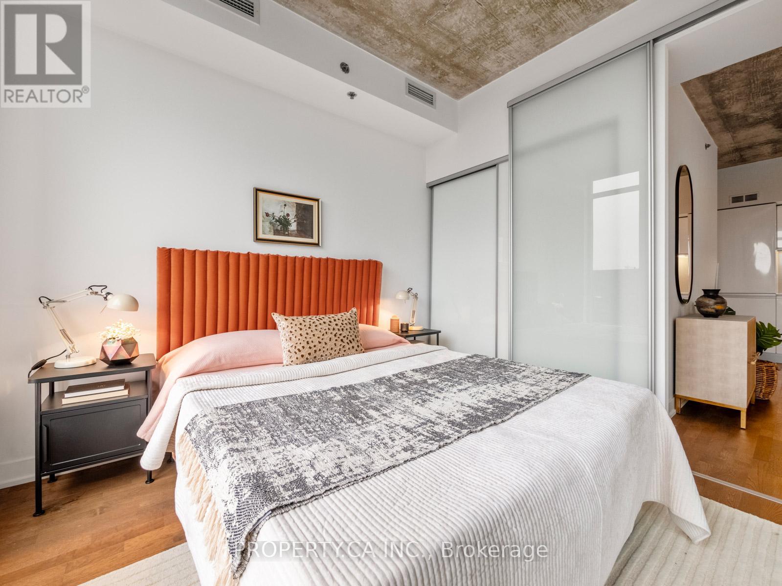 729 - 20 Minowan Miikan Lane, Toronto, Ontario  M6J 0E5 - Photo 19 - C12911414