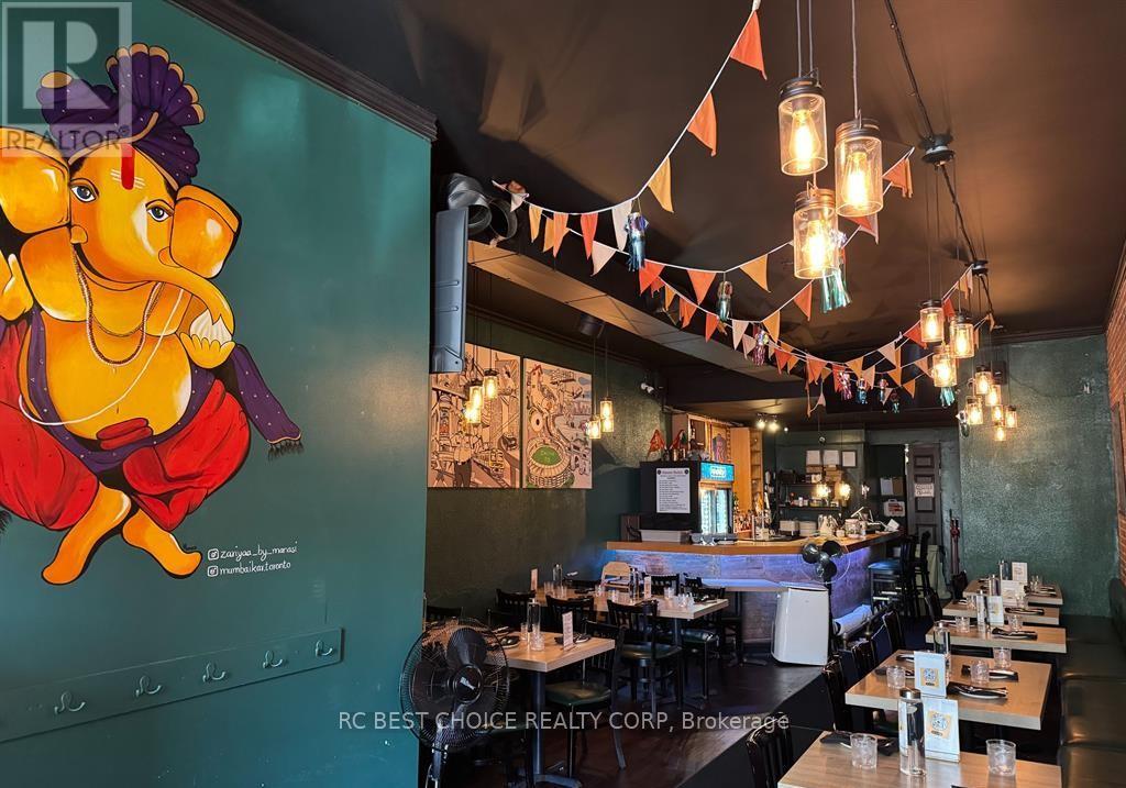 1063 Bloor Street W, Toronto, Ontario  M6H 1M5 - Photo 2 - C12911518