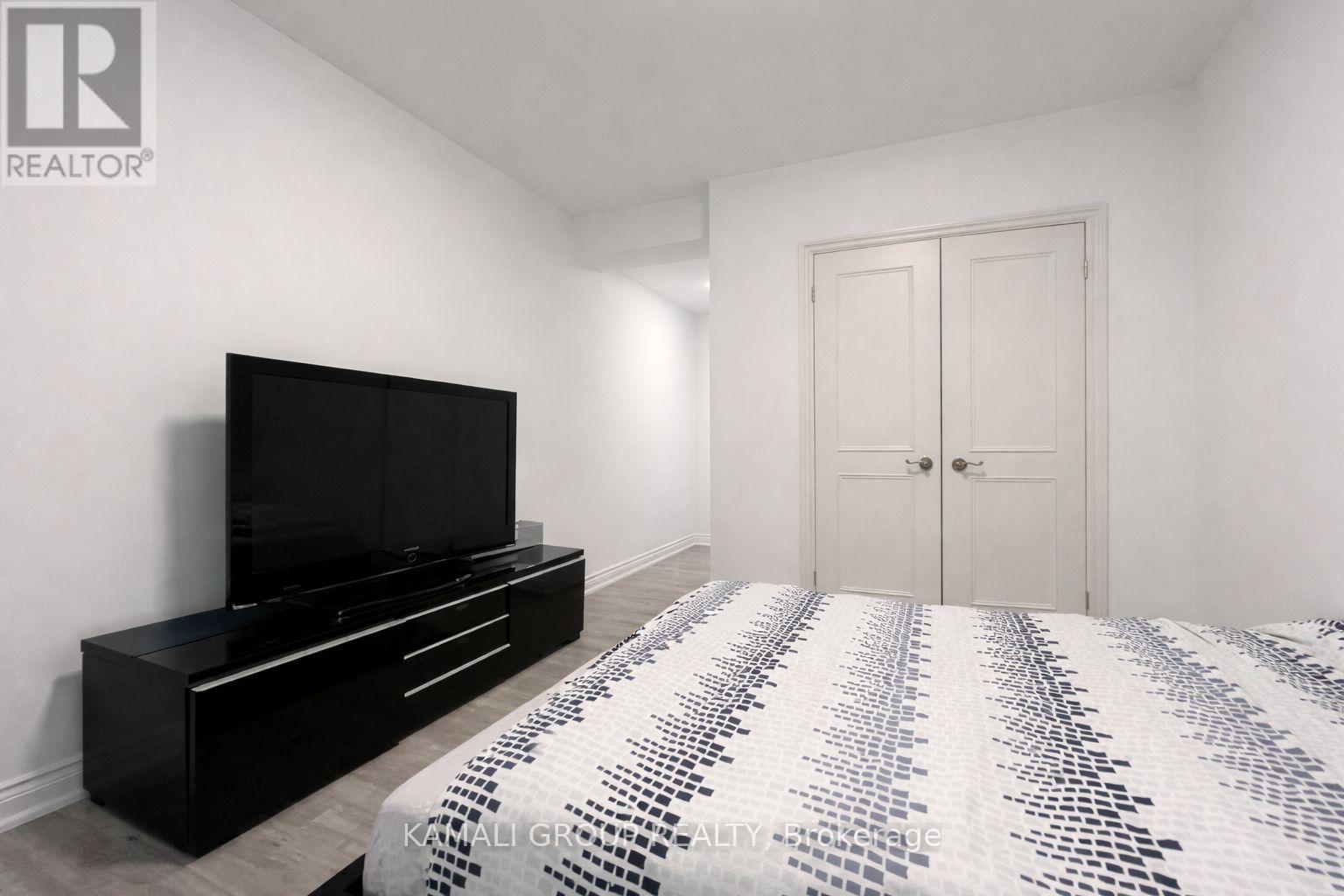 Bsmt - 236 Mckee Avenue, Toronto (Willowdale East), Ontario  M2N 4E1 - Photo 6 - C12911542