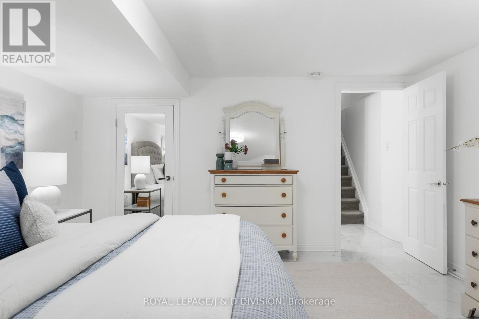 28 Argyle Street, Toronto, Ontario  M6J 1N4 - Photo 17 - C12911608