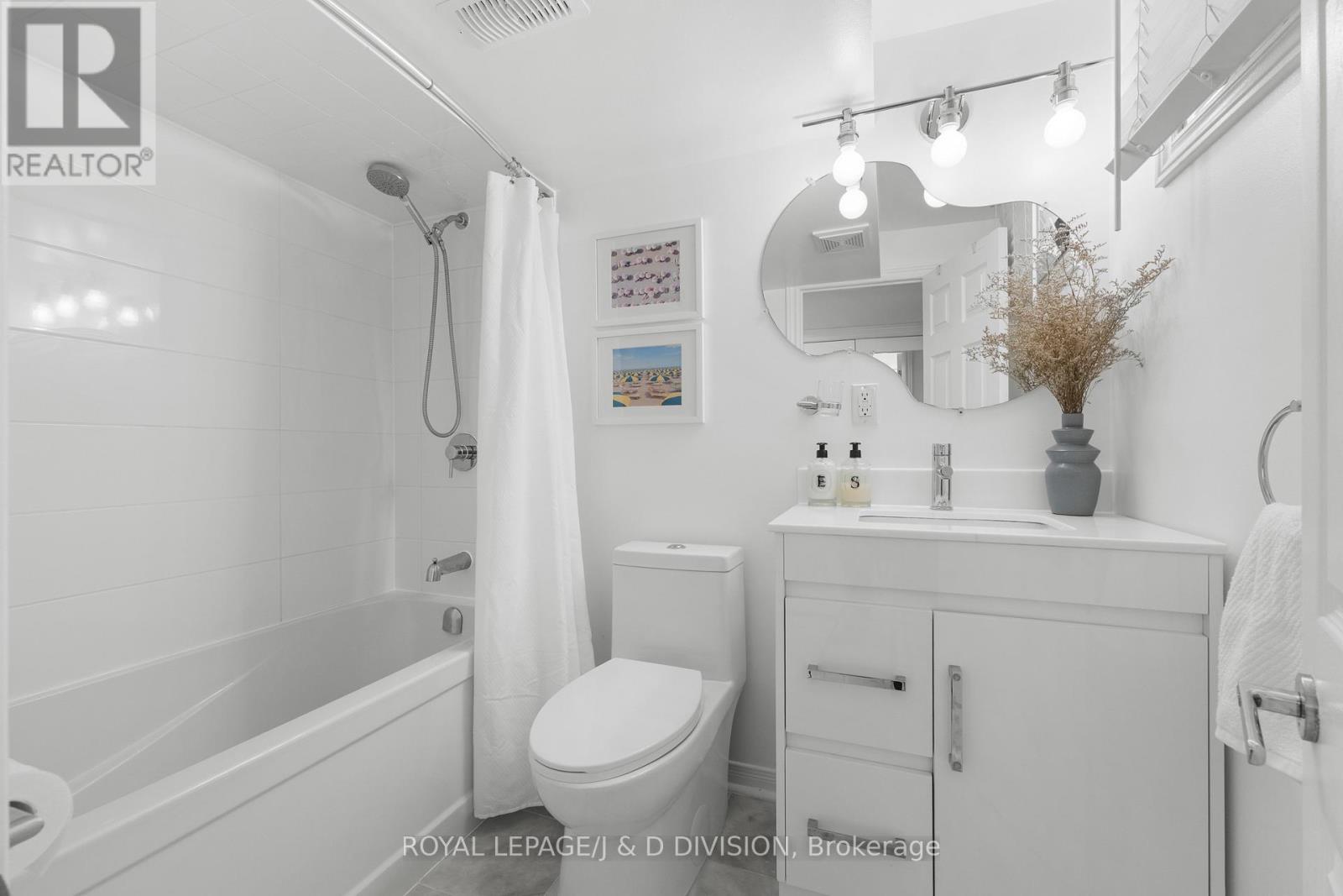 28 Argyle Street, Toronto, Ontario  M6J 1N4 - Photo 19 - C12911608