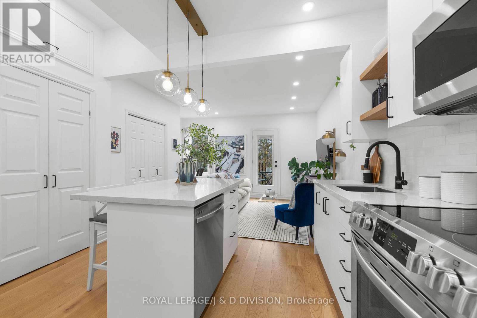 28 Argyle Street, Toronto, Ontario  M6J 1N4 - Photo 31 - C12911608