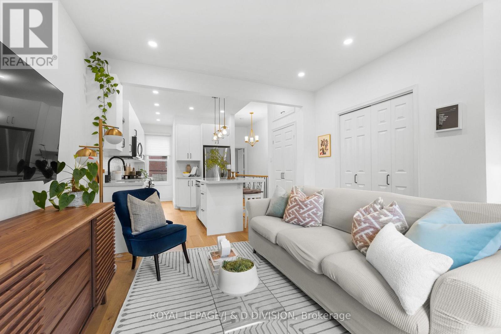 28 Argyle Street, Toronto, Ontario  M6J 1N4 - Photo 35 - C12911608