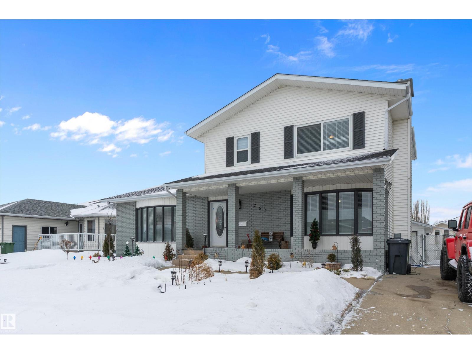 252 Parkside Dr, Wetaskiwin, Alberta  T9A 3K2 - Photo 2 - E4478722