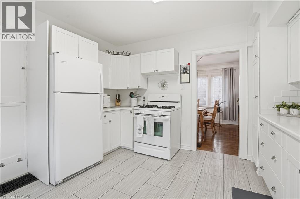 334 Sugarloaf Street, Port Colborne, Ontario  L3K 2P3 - Photo 13 - 40811839