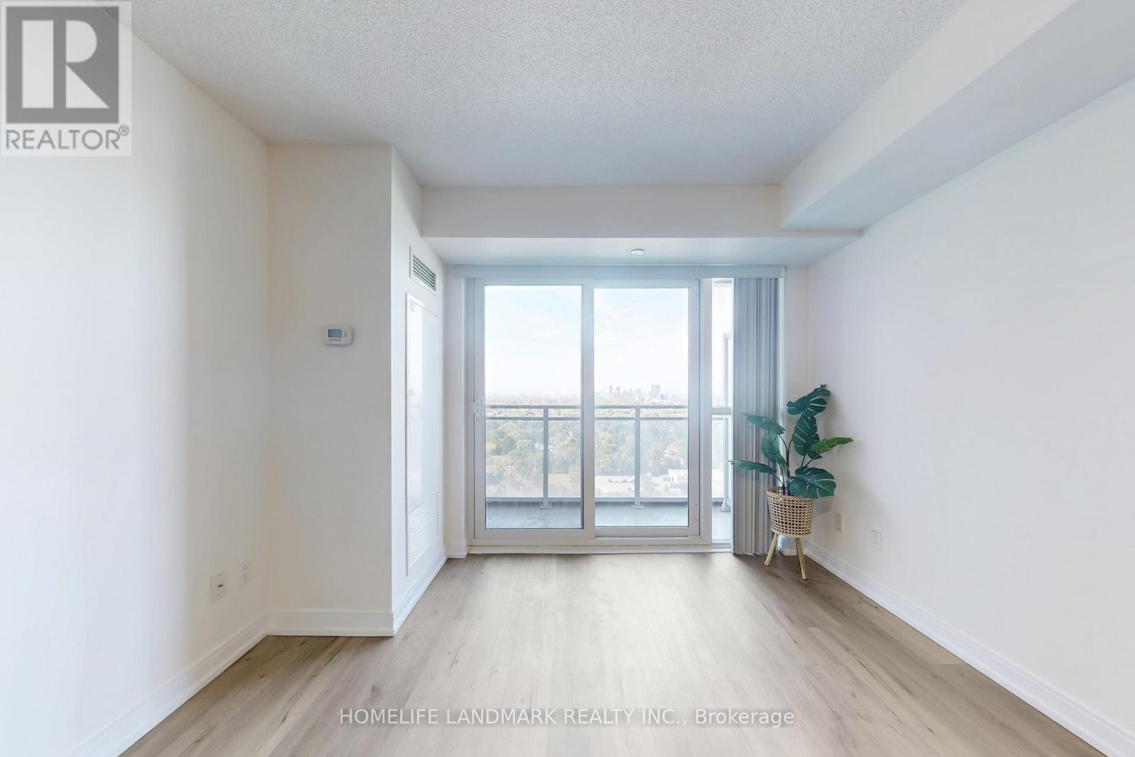 2106 - 255 Village Green Square, Toronto (Agincourt South-Malvern West), Ontario  M1S 0L3 - Photo 13 - E12911490