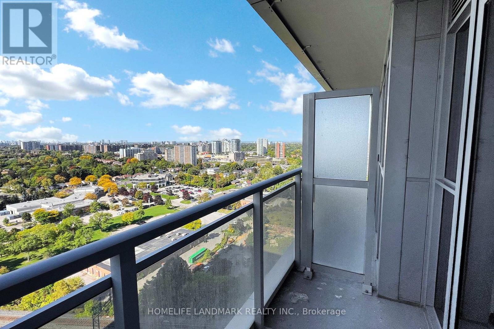 2106 - 255 Village Green Square, Toronto (Agincourt South-Malvern West), Ontario  M1S 0L3 - Photo 27 - E12911490