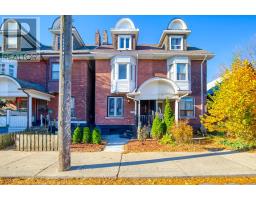 218 BROADVIEW AVENUE, Toronto, Ontario