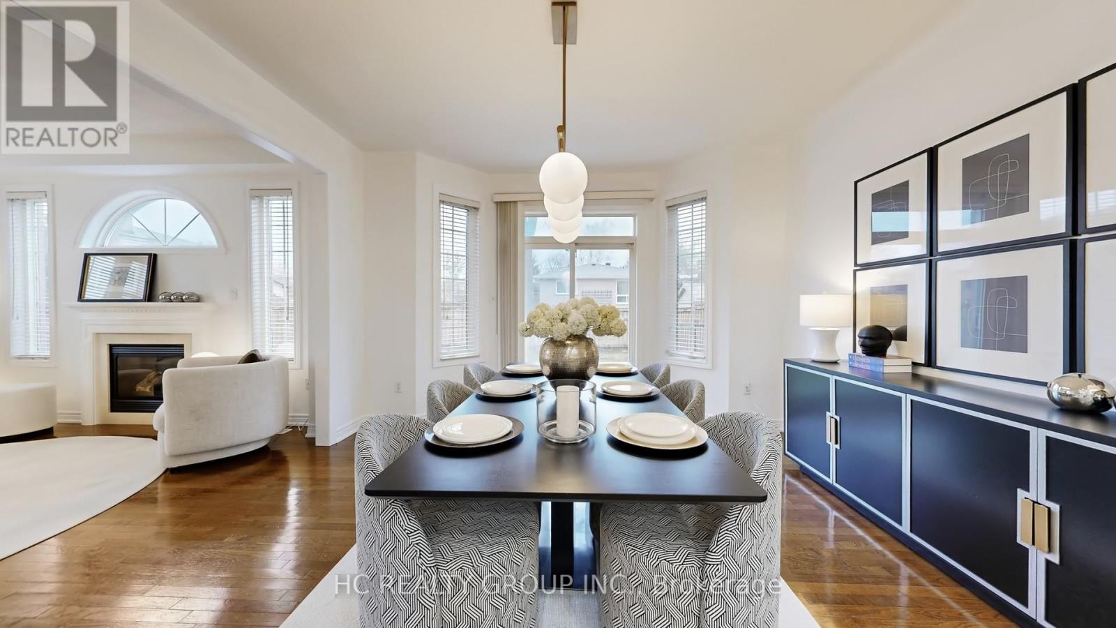 114 Timber Valley Avenue, Richmond Hill, Ontario  L4E 4Z9 - Photo 8 - N12911396