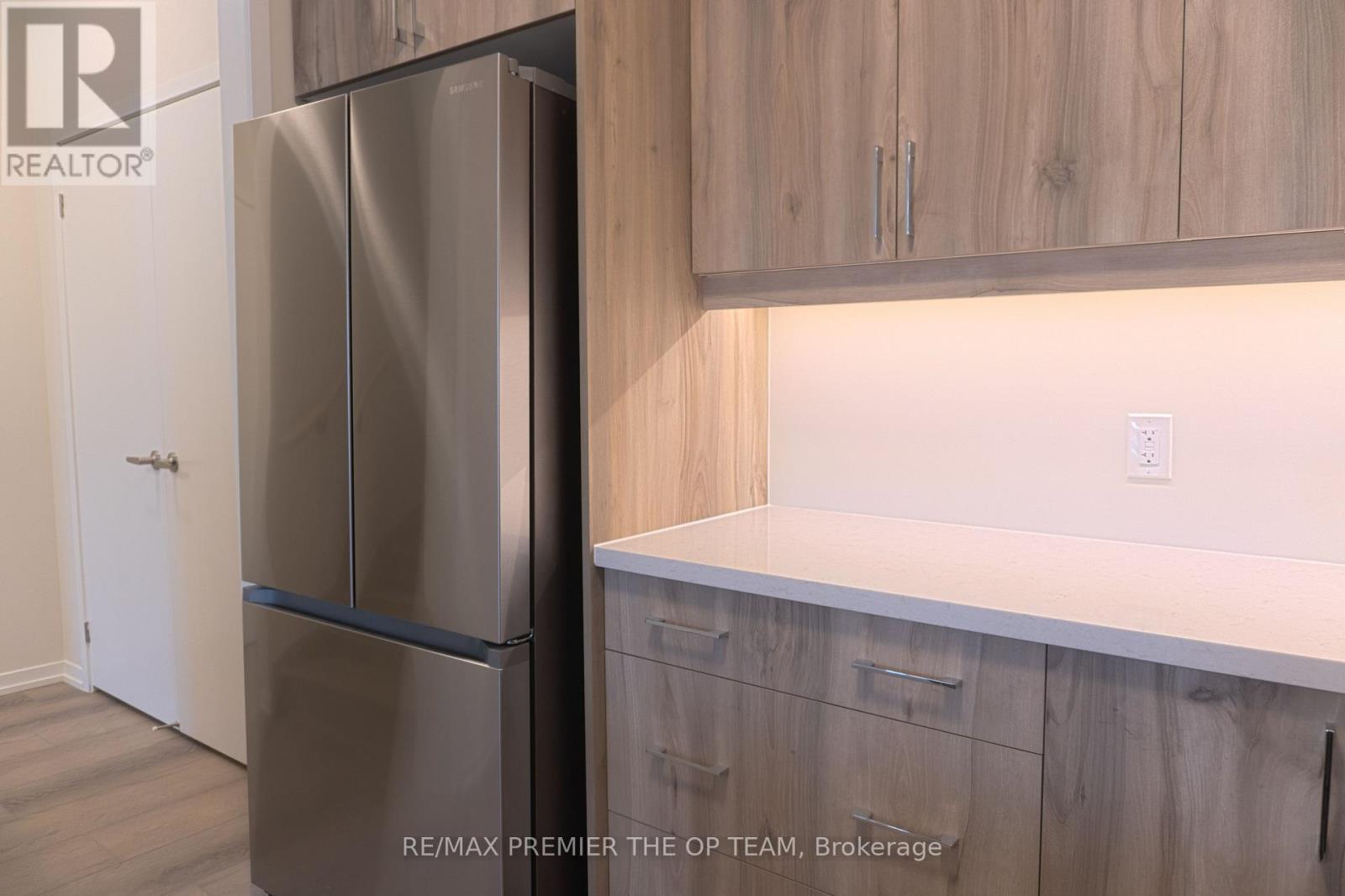 12 Pierre Berton Boulevard, Vaughan (Kleinburg), Ontario  L4H 4V2 - Photo 7 - N12911592