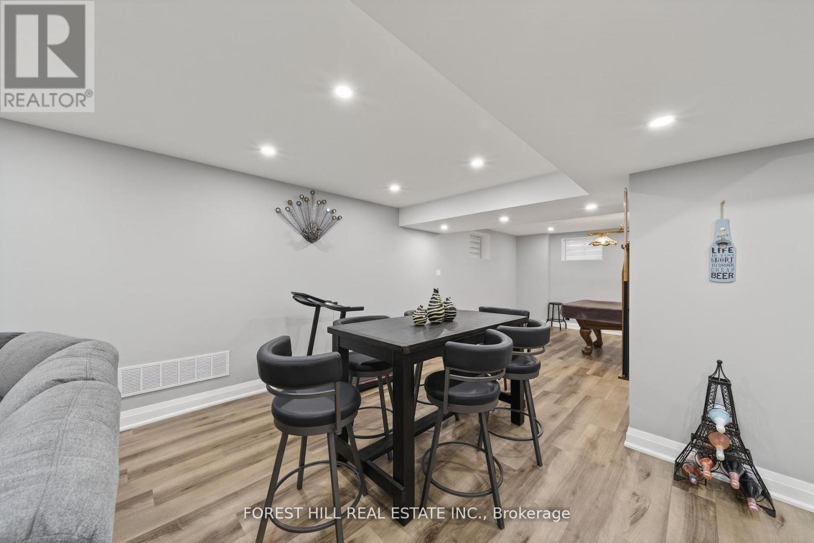 37 Rugman Crescent, Springwater, Ontario  L9X 2A2 - Photo 33 - S12911370