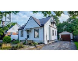 73 DRURY LANE, Barrie, Ontario