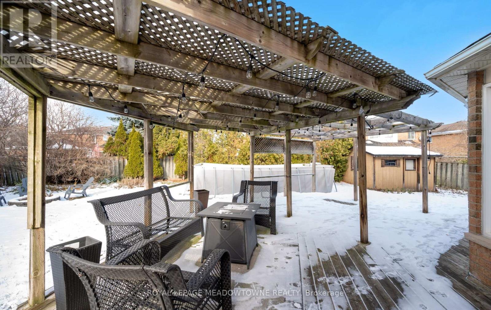 16 Cox Crescent, Brampton, Ontario  L6X 3H1 - Photo 34 - W12909212