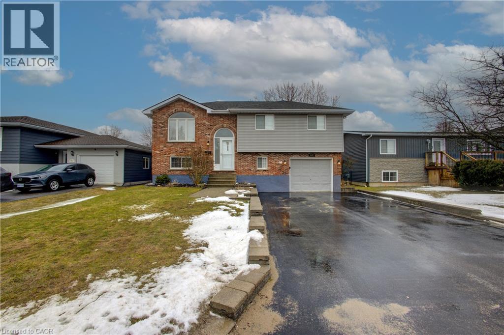 647 Kennard Crescent, Kincardine, Ontario  N2Z 1T4 - Photo 3 - 40814315