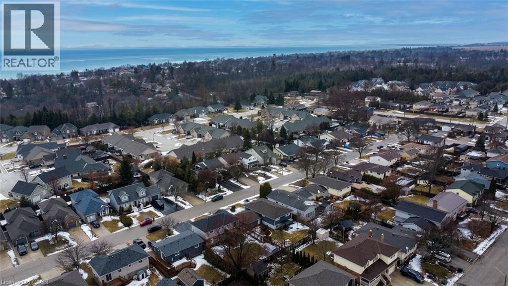 647 Kennard Crescent, Kincardine, Ontario  N2Z 1T4 - Photo 4 - 40814315