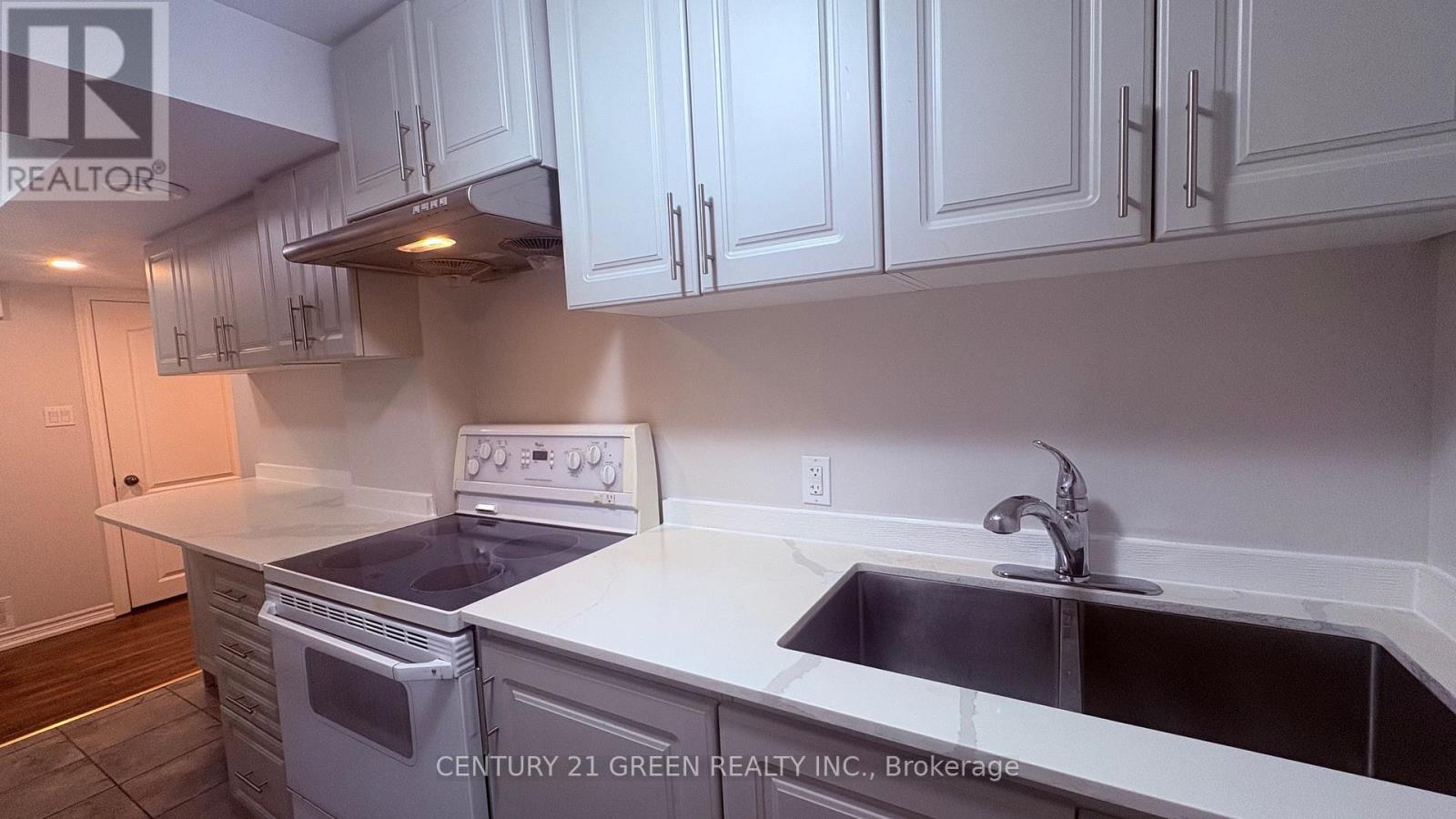 Bsmt - 44 Prairie Creek Crescent, Brampton (Bram West), Ontario  L6Y 6C9 - Photo 6 - W12911374