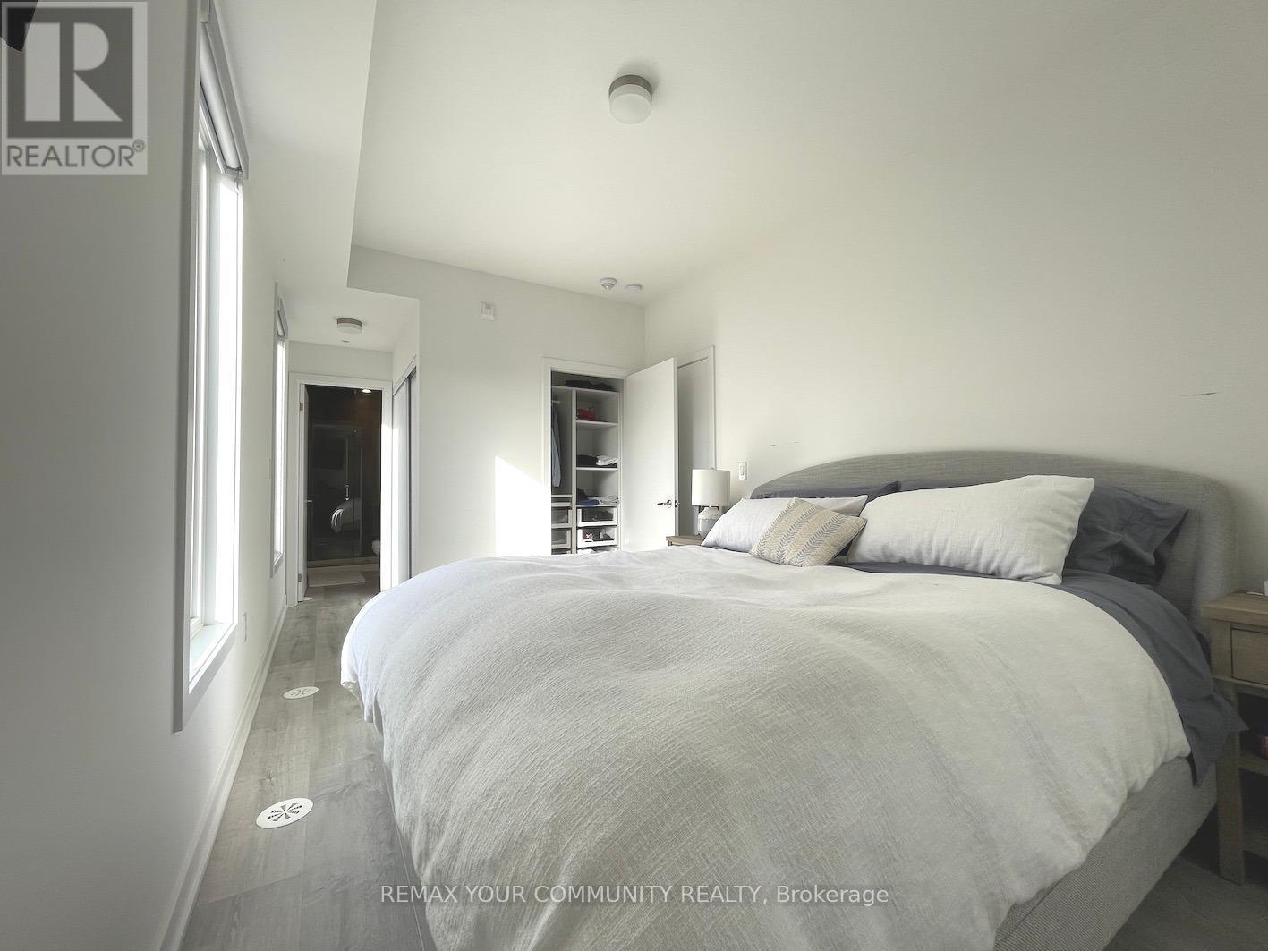 6 - 3488 Widdicombe Way, Mississauga, Ontario  L5L 0B8 - Photo 10 - W12911384