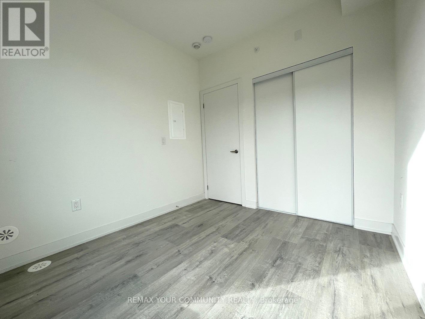 6 - 3488 Widdicombe Way, Mississauga, Ontario  L5L 0B8 - Photo 14 - W12911384