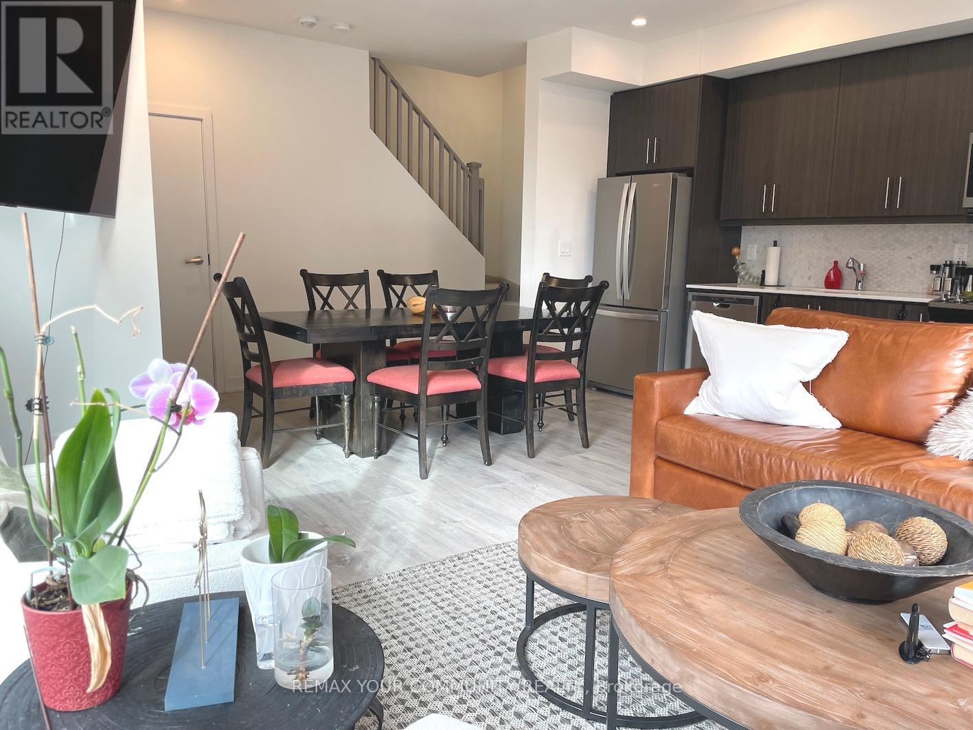 6 - 3488 Widdicombe Way, Mississauga, Ontario  L5L 0B8 - Photo 5 - W12911384