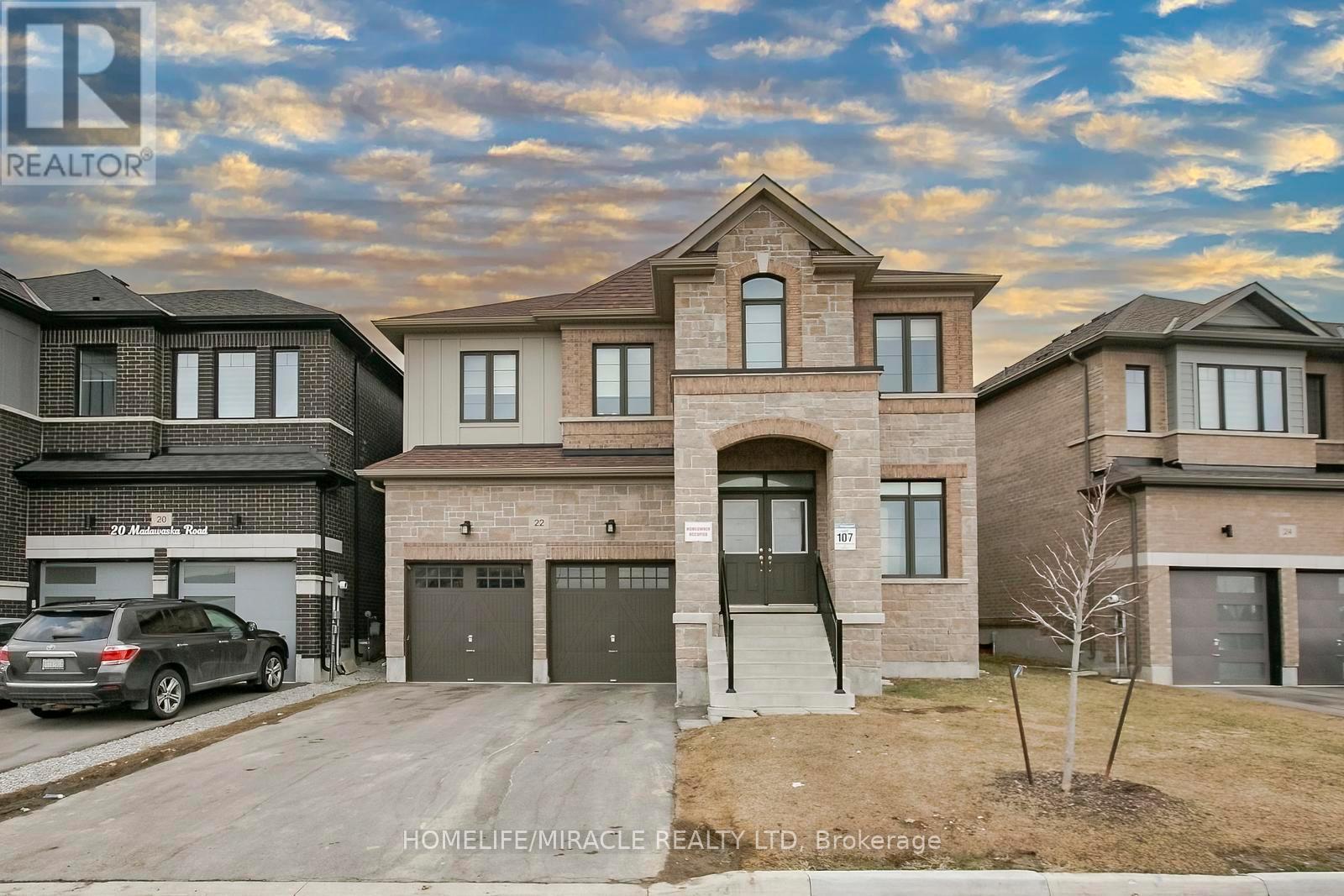 22 MADAWASKA ROAD, Caledon, Ontario