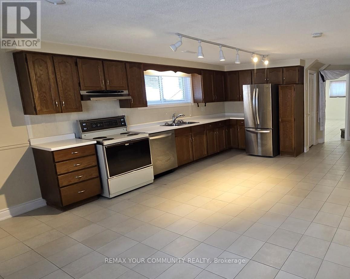 Bsmt - 108 Rowntree Mill Road, Toronto (Humber Summit), Ontario  M9L 1C6 - Photo 14 - W12911390